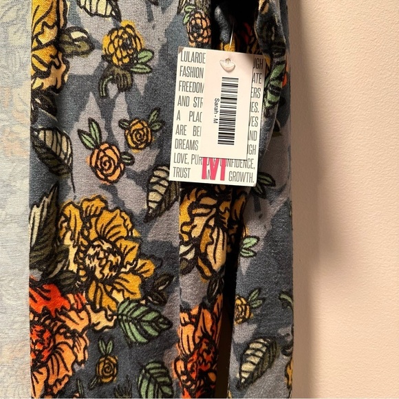 LulaRoe Sarah Long Sleeve Ankle Cardigan Cozy Slightly Thick Elegant Med 10-12 - Picture 10 of 16